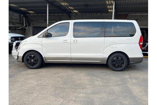 2017 MY18 Hyundai iMax TQ3-W Series II  People Mover