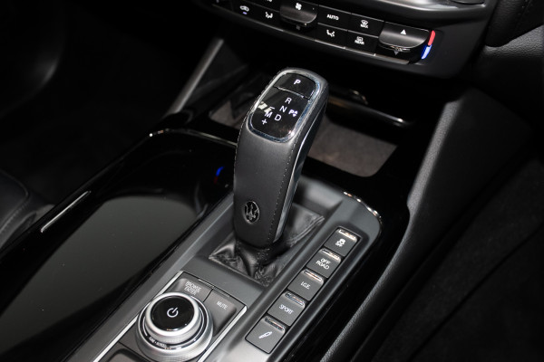 2022 Maserati Levante GT SUV Image 18