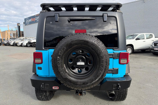 2017 Jeep Wrangler JK Sport SUV Image 10