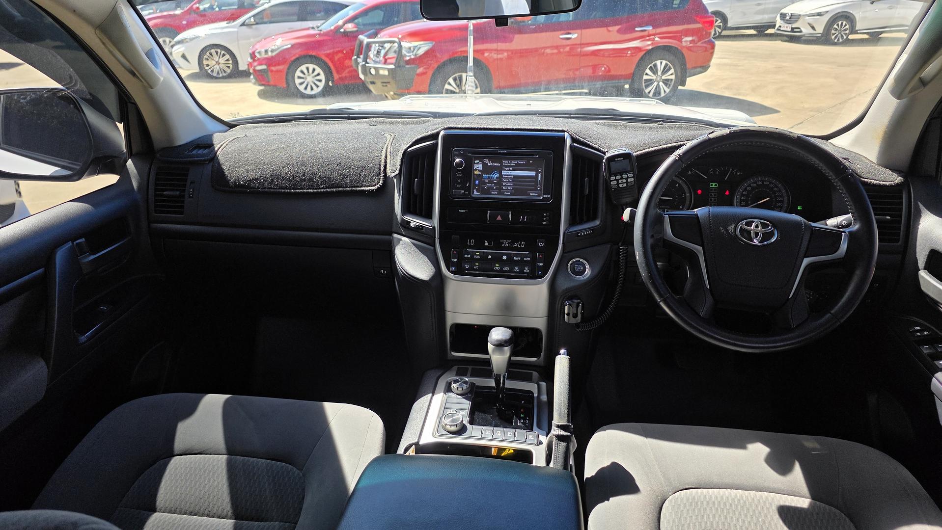 2015 MY14 Toyota LandCruiser VDJ200R GXL SUV Image 16