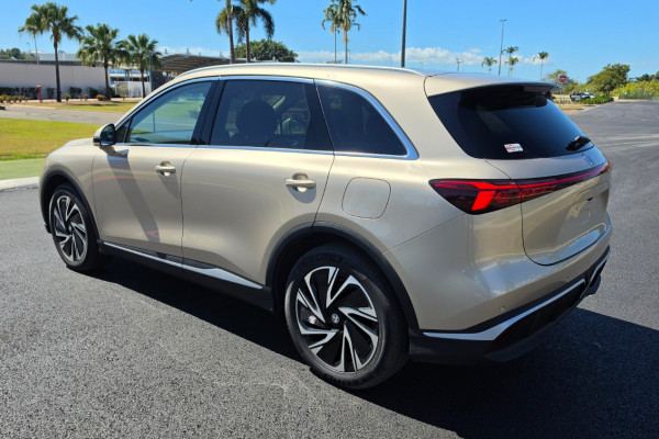 2026 MG MGS6 EV IS3E Essence SUV Image 10