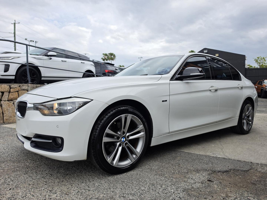 2012 BMW 3 Series F30 320d M Sport Sedan Image 3