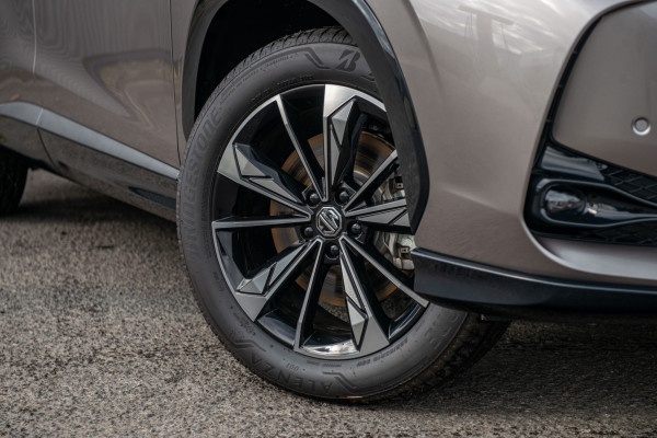 2026 MG HS Essence Hybrid+ SUV Image 5