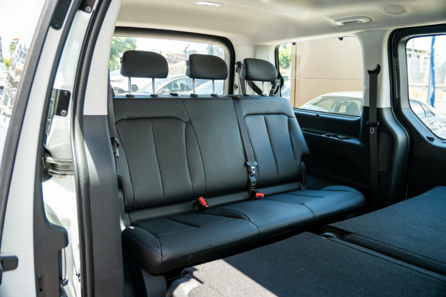 2024 Hyundai Staria US4.V2 Highlander People Mover Image 10