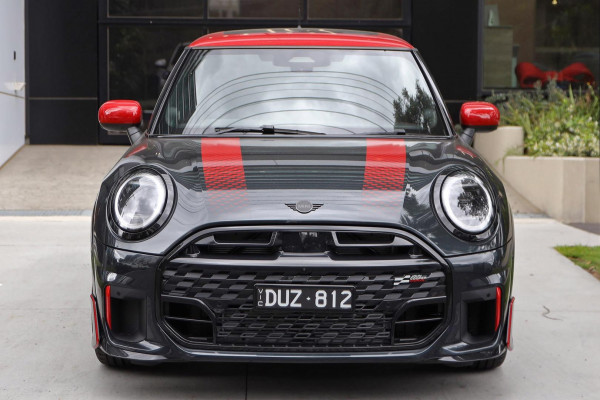 2025 MINI Cooper F66 JCW Favoured Hatch image 2