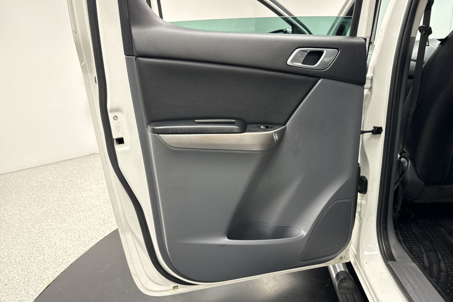 2020 Mazda BT-50 UR GT Ute Image 14