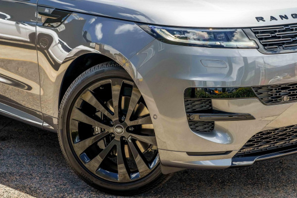 2025 Land Rover Range Rover Sport L461 D250 Dynamic SE SUV image 21