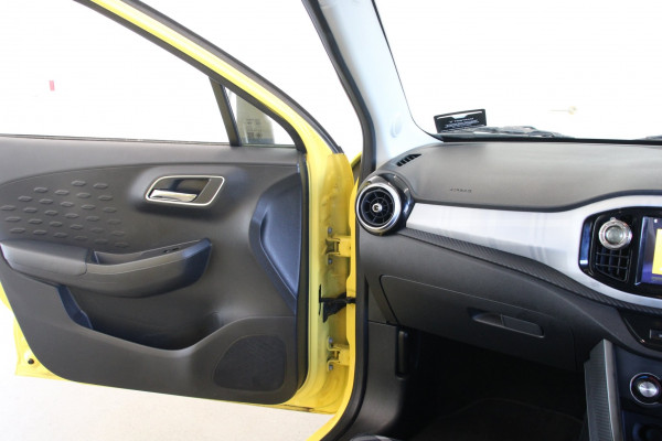 2022 MG MG3 SZP1 Core Hatch Image 13