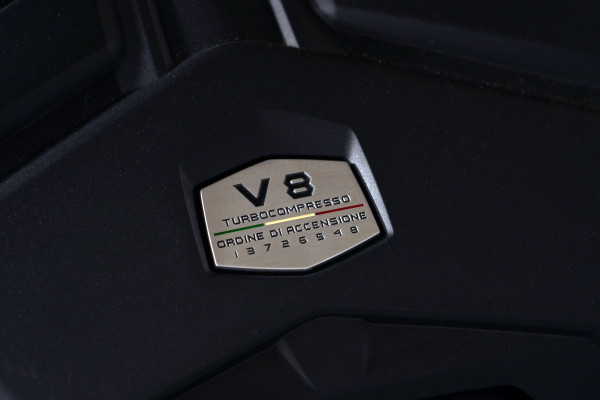 2022 Lamborghini Urus SUV Image 30