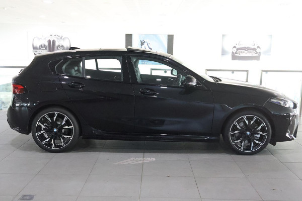 2026 BMW 1 Series F70 120 M Sport Hatch image 5