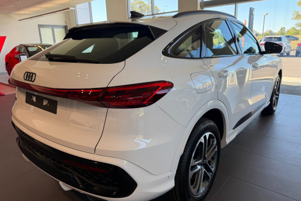 2025 Audi Q5 FY TFSI Sport SUV Image 3
