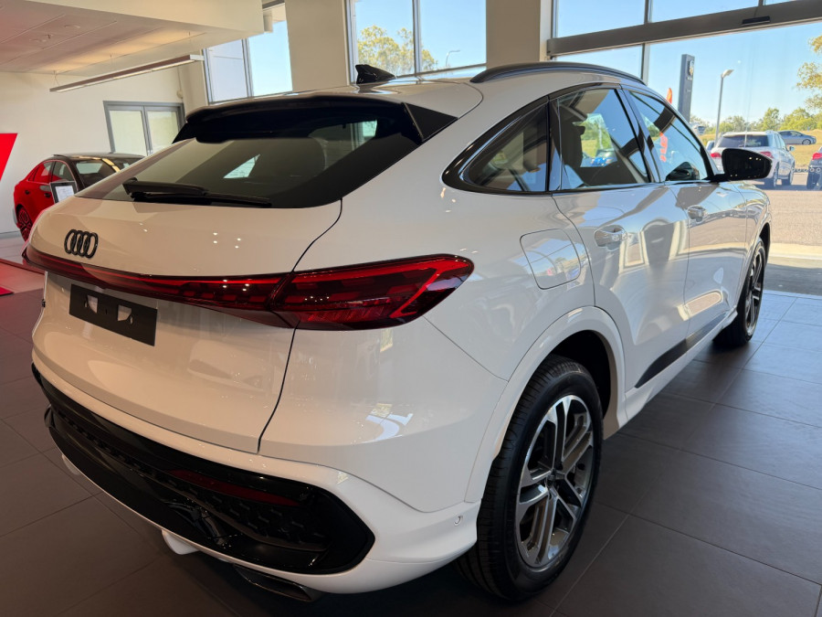 2025 Audi Q5 FY TFSI Sport SUV Image 3