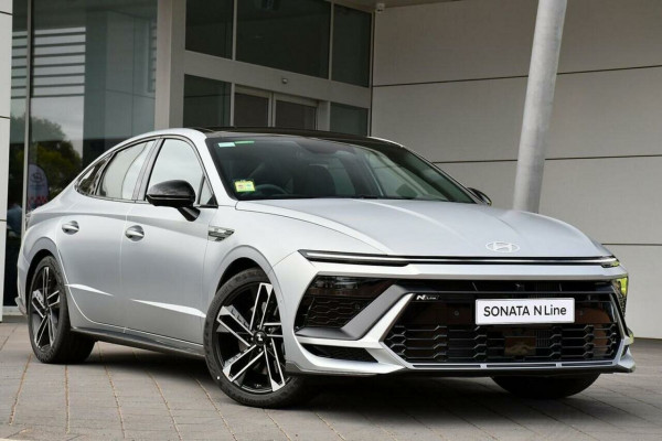 2026 Hyundai Sonata DN8.V4 N Line Sedan Image 6