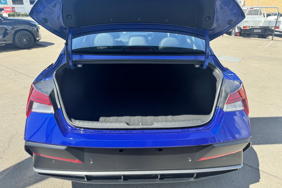 2024 Hyundai i30 CN7.V2 Elite Sedan Image 9