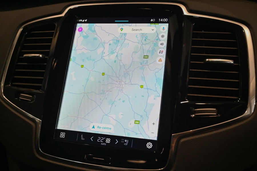 2024 MY25 Volvo XC90  Ultra T8 Plug-In Hybrid SUV Image 14