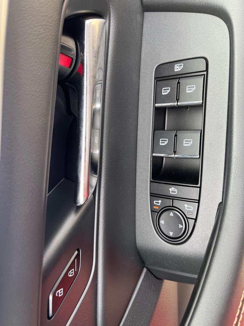 2024 Mazda CX-80 KL G40e GT SUV Image 22
