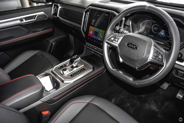 2026 JAC T9  Oasis Ute Image 6
