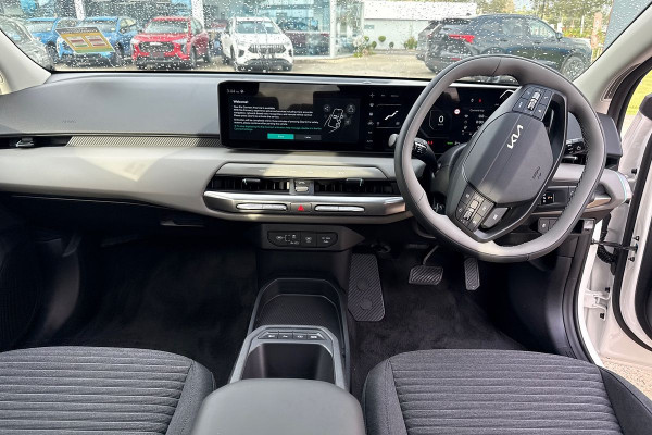 2026 Kia EV4  Air Standard Range Sedan Image 6