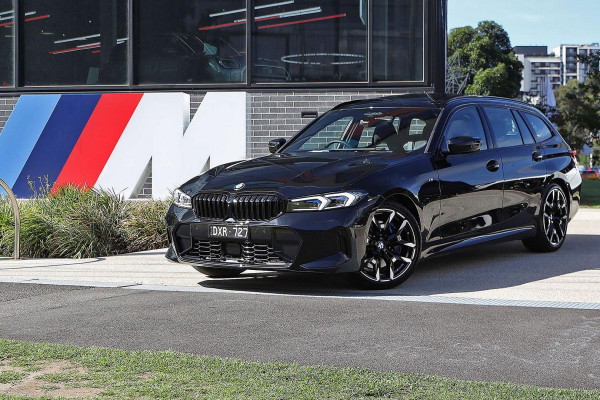 BMW 3 Series 330i M Sport G21 LCI II