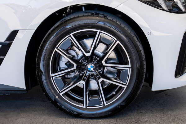 2026 BMW i4 G26 eDrive35 Hatch image 25