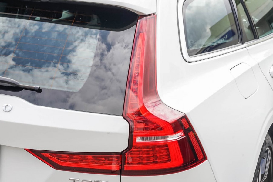 2019 MY20 Volvo V60 F-Series T5 Inscription Wagon Image 19