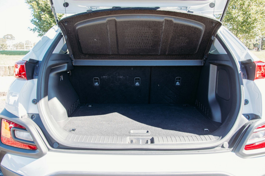2018 MY19 Hyundai KONA OS.2 Active SUV Image 18