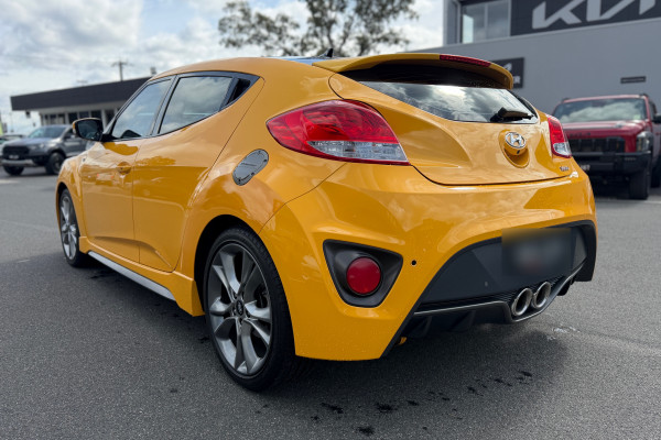 2016 Hyundai Veloster FS5 Series II SR Turbo Hatch Image 9