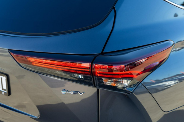 2025 Toyota Kluger AXUH78R Grande SUV Image 19
