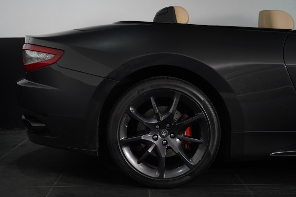 2012 Maserati Grancabrio Sport  Convertible Image 19