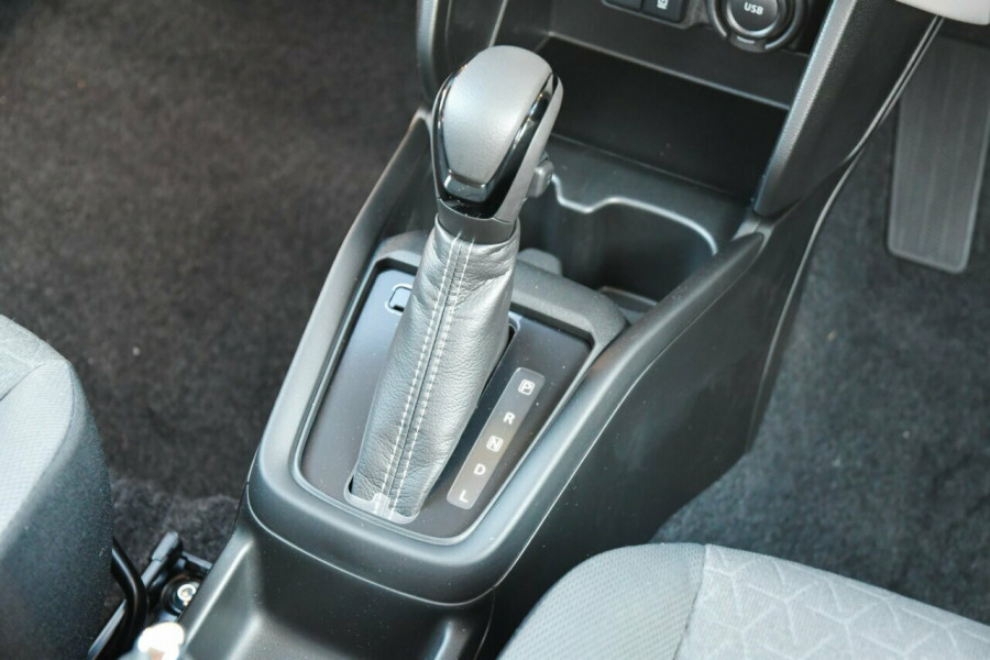 2025 Suzuki Swift UZ Hybrid Plus Hatch Image 13
