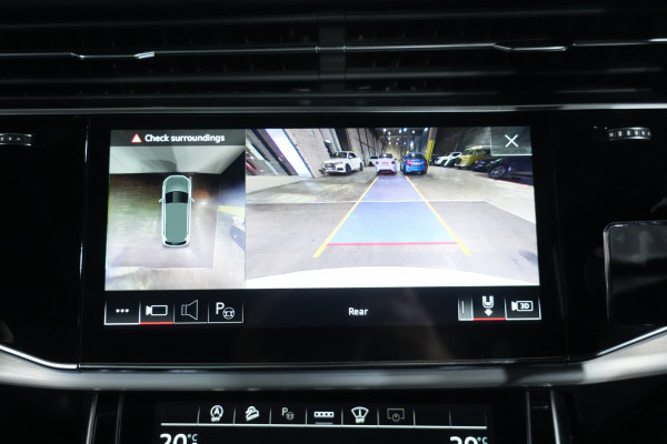 2022 Audi Q7 4M 55 TFSI S line SUV image 24
