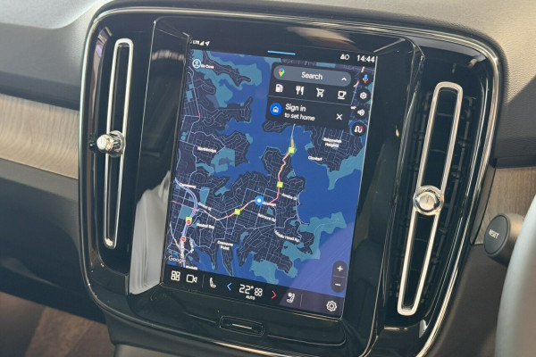 2025 MY26 Volvo XC40 XZ Plus B4 SUV Image 16