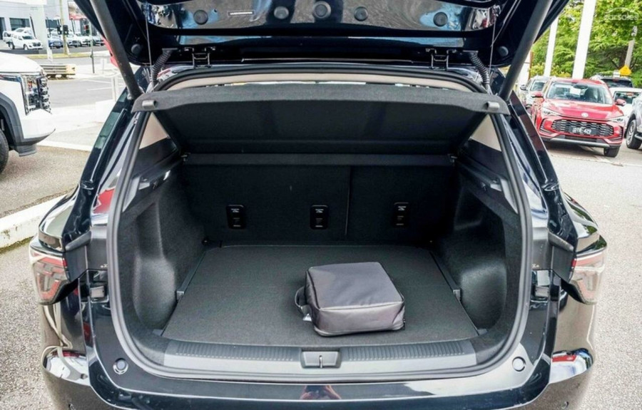 2025 MG MGS5 EV ZS3EM Essence 49 SUV Image 20