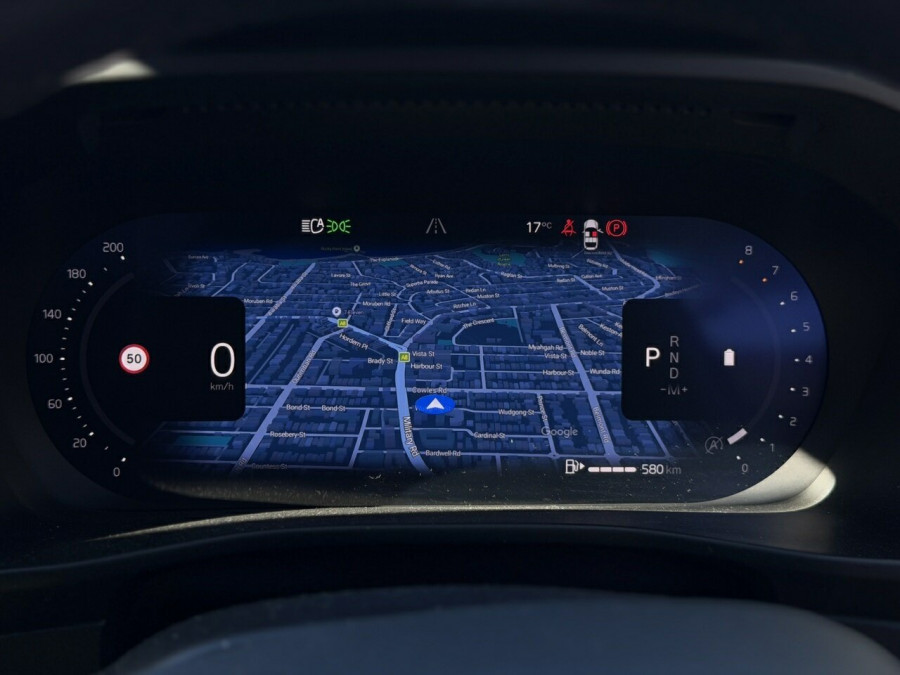 2025 Volvo XC40 XZ Plus B4 SUV Image 14