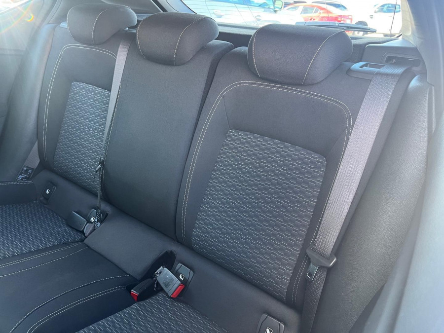 2018 MY18.5 Holden Astra BK R Hatch Image 12