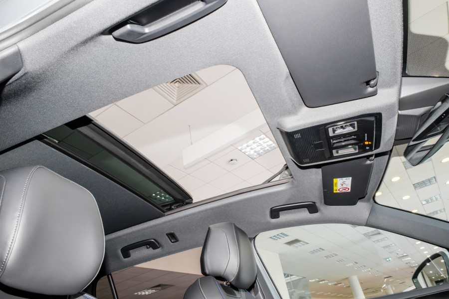 2026 Volkswagen Tayron R4 200TSI eHybrid R-Line SUV