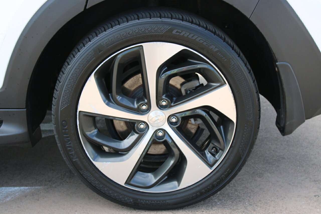 2016 Hyundai Tucson TLe Highlander SUV Image 15