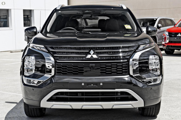 2025 MY24 Mitsubishi Outlander ZM Aspire SUV Image 2