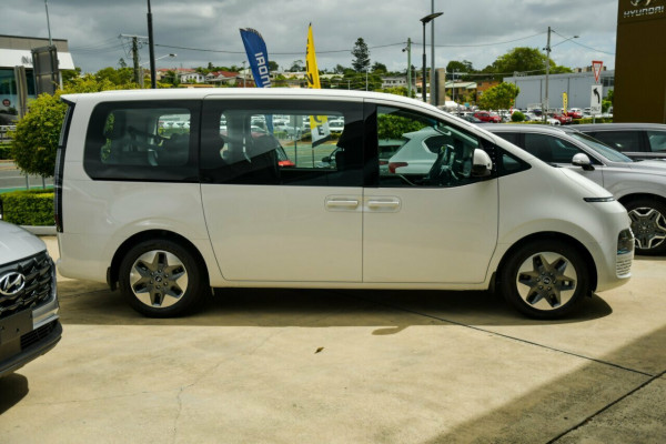 2025 Hyundai Staria US4.V3  People Mover