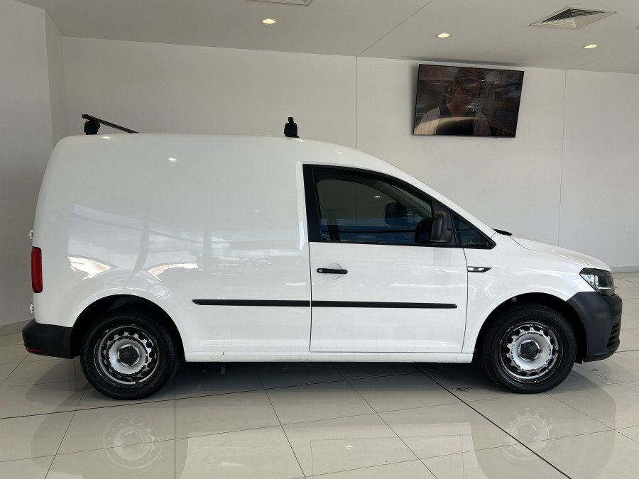 2020 Volkswagen Caddy 5 Van Van Image 4