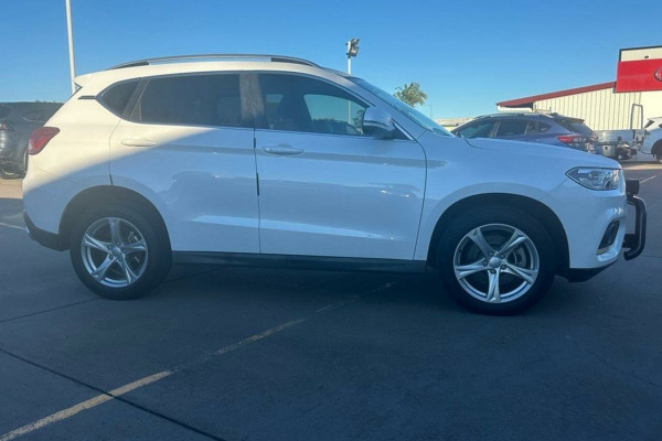 2020 Haval H2  Premium SUV Image 2