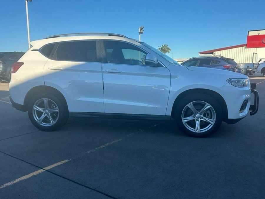 2020 Haval H2  Premium SUV Image 2