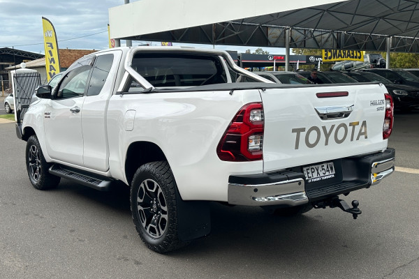 2021 Toyota HiLux GUN126R SR5 Dual Cab Pick Up Image 5