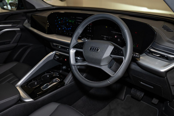 2025 Audi Q5 GU TFSI 150kW SUV image 6
