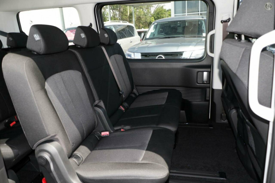 2025 Hyundai Staria US4.V3  People Mover Image 7