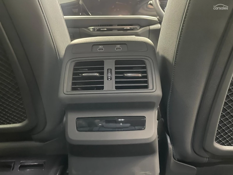 2026 MY25 Audi Q5 GU e-hybrid 270kW Hatch Image 16
