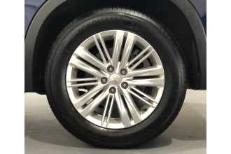 2023 Mitsubishi Outlander ZM LS SUV