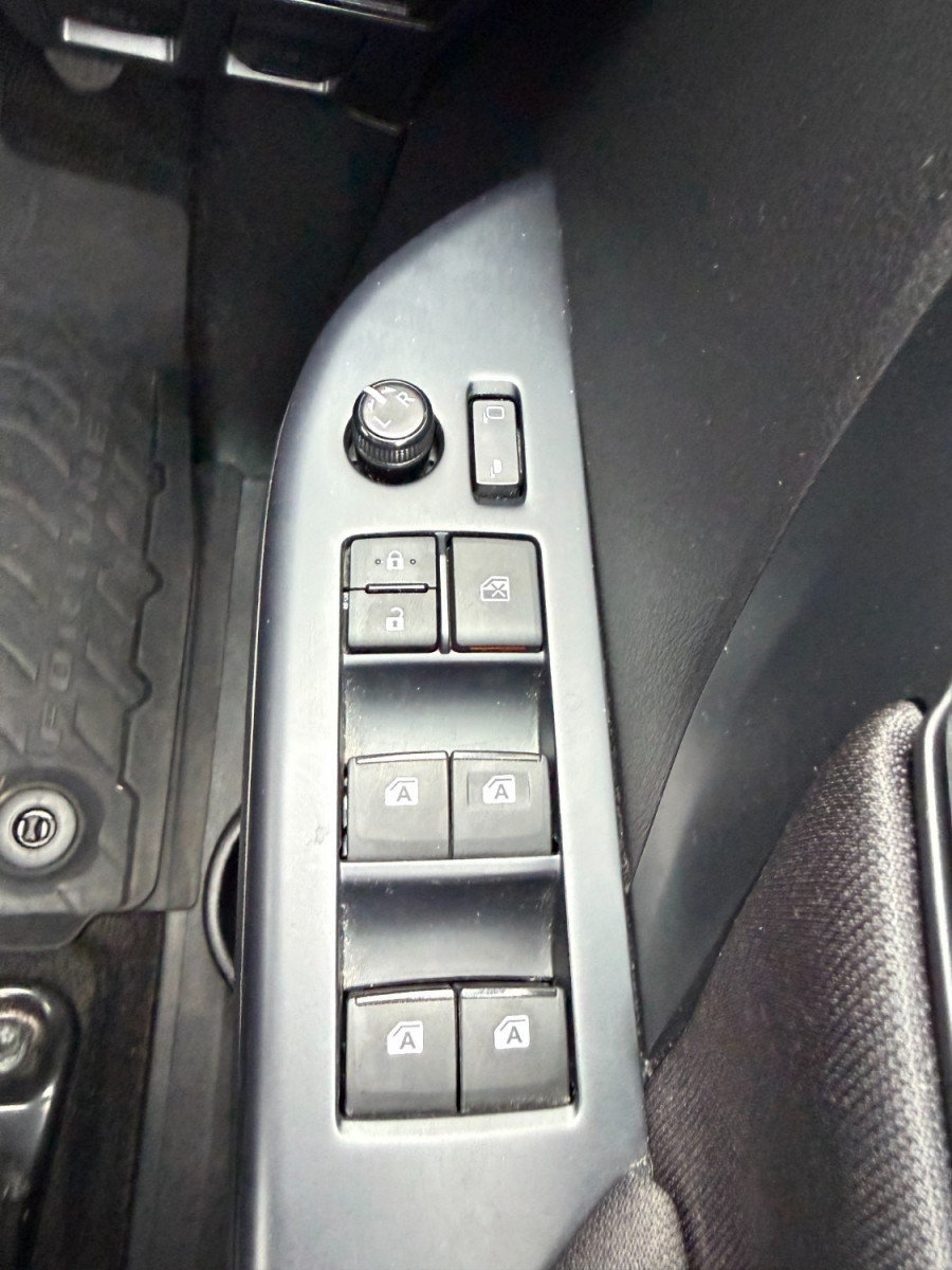2024 Toyota Fortuner GUN156R GX SUV Image 18