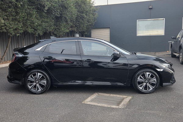 2019 MY18 Honda Civic 10th Gen VTi-LX Hatch Image 9