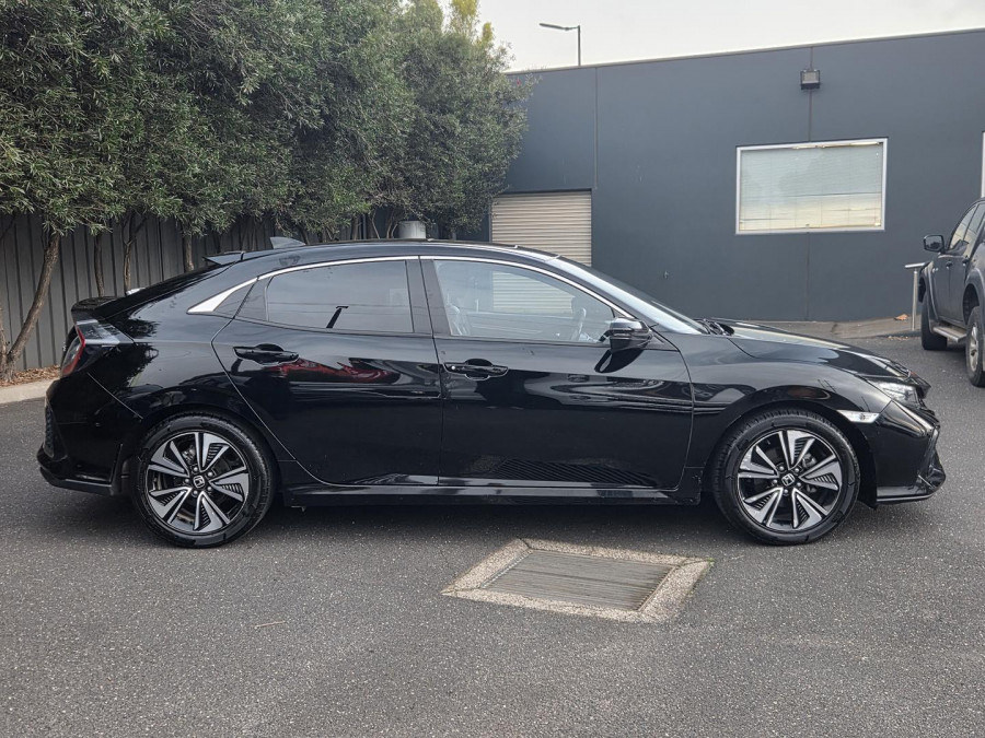2019 MY18 Honda Civic 10th Gen VTi-LX Hatch Image 9